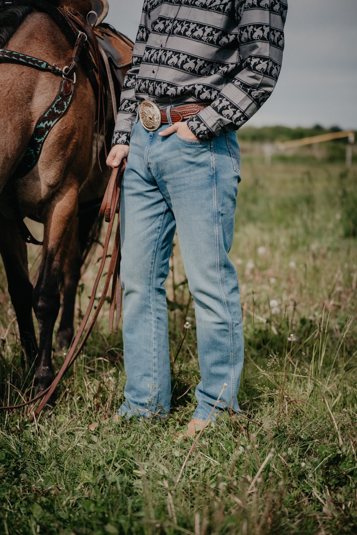 'Jasper' Light Wash Slim Bootcut Men's Wrangler Jean (29-40)