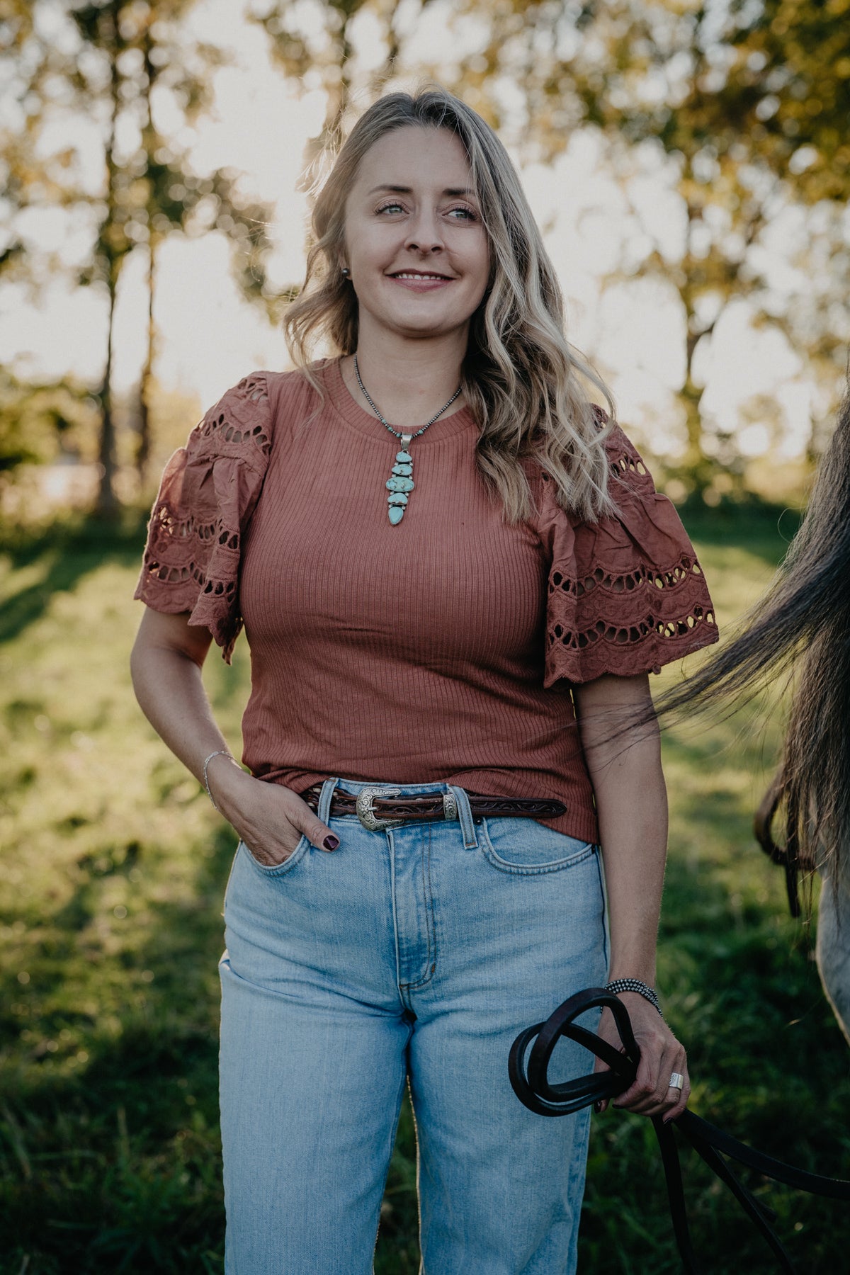 'Bellrose' Eyelet Sleeve Top (2 Colourways)