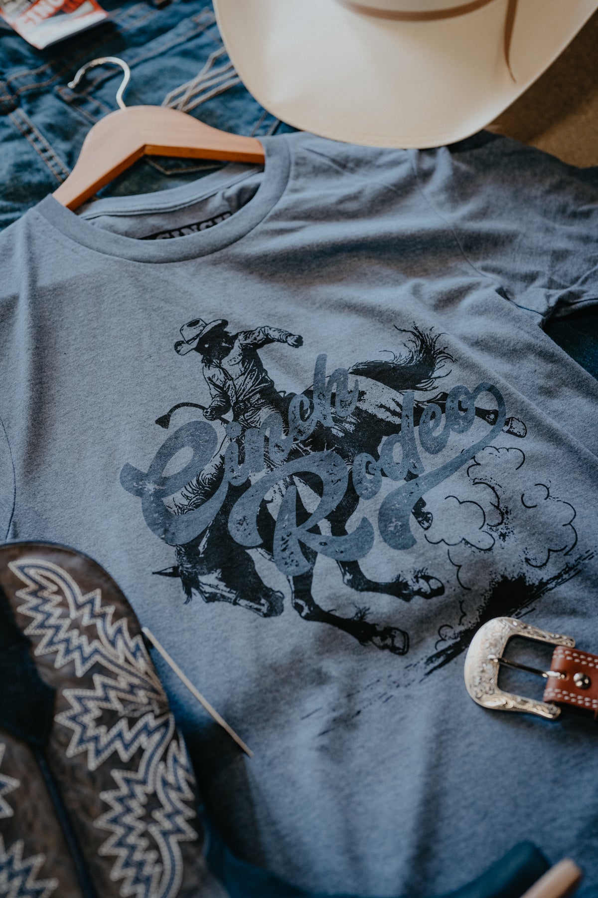 'Wheeler' Men's CINCH T-Shirt (L-XL)