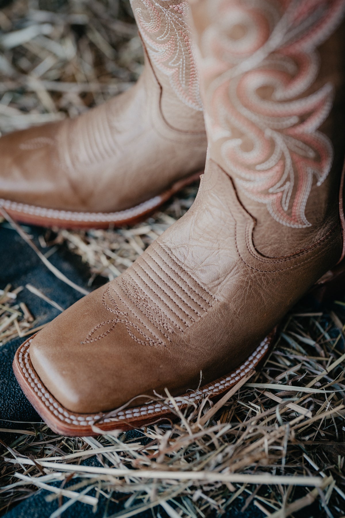 'Country Lane' Women's Boots by Ariat (Size 5.5-10, B & C Widths)