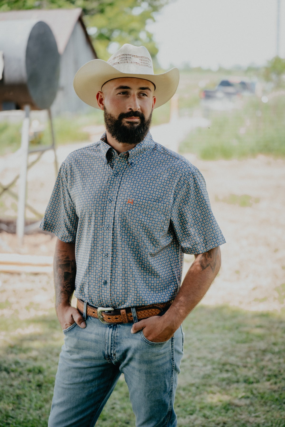 "Enzo" Men's Short Sleeve Blue Printed ArenaFlex CINCH Button Down (S-XXL)
