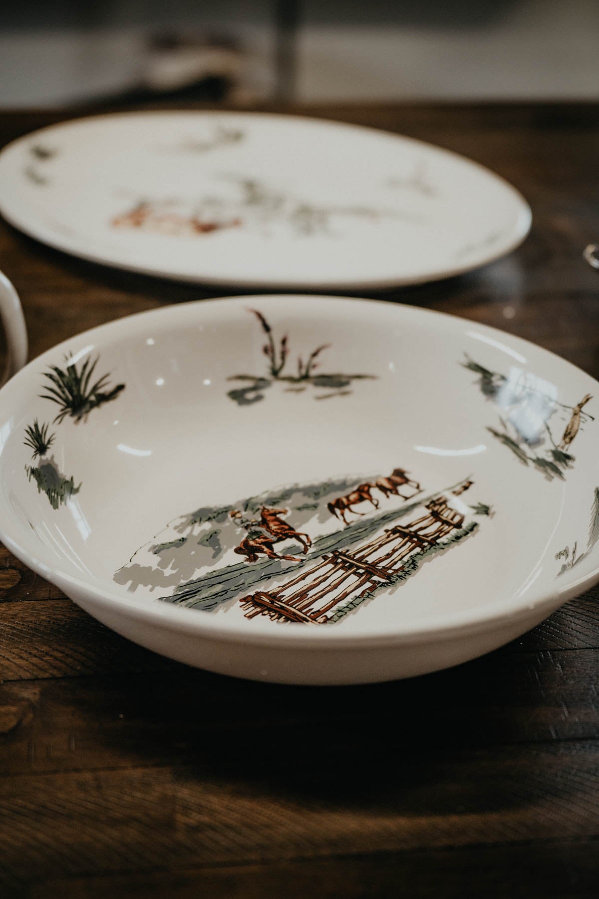 Ranch Life in Colour Ceramic Serving Bowl