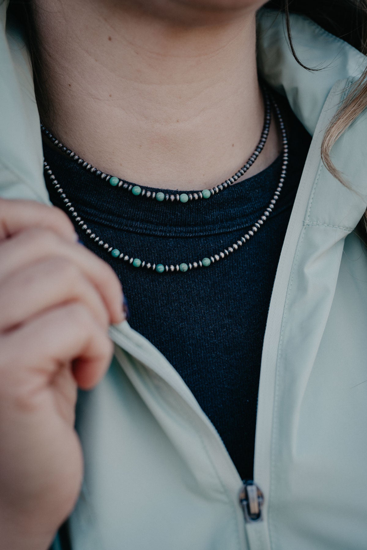 Navajo Pearl Necklace with Mini Turquoise Bead Pattern (Green)