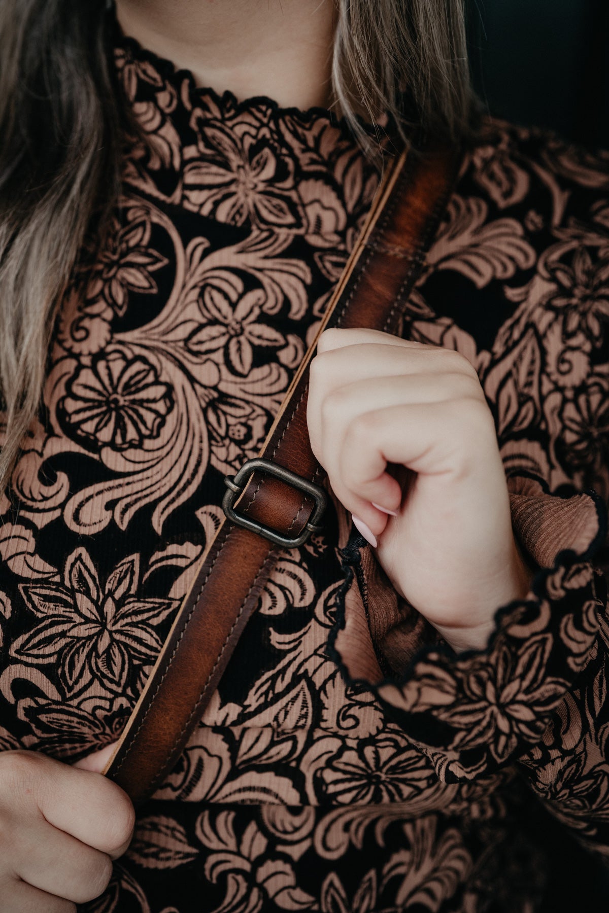 'Guadalupe' Cowhide Nelly Crossbody by STS Ranchwear