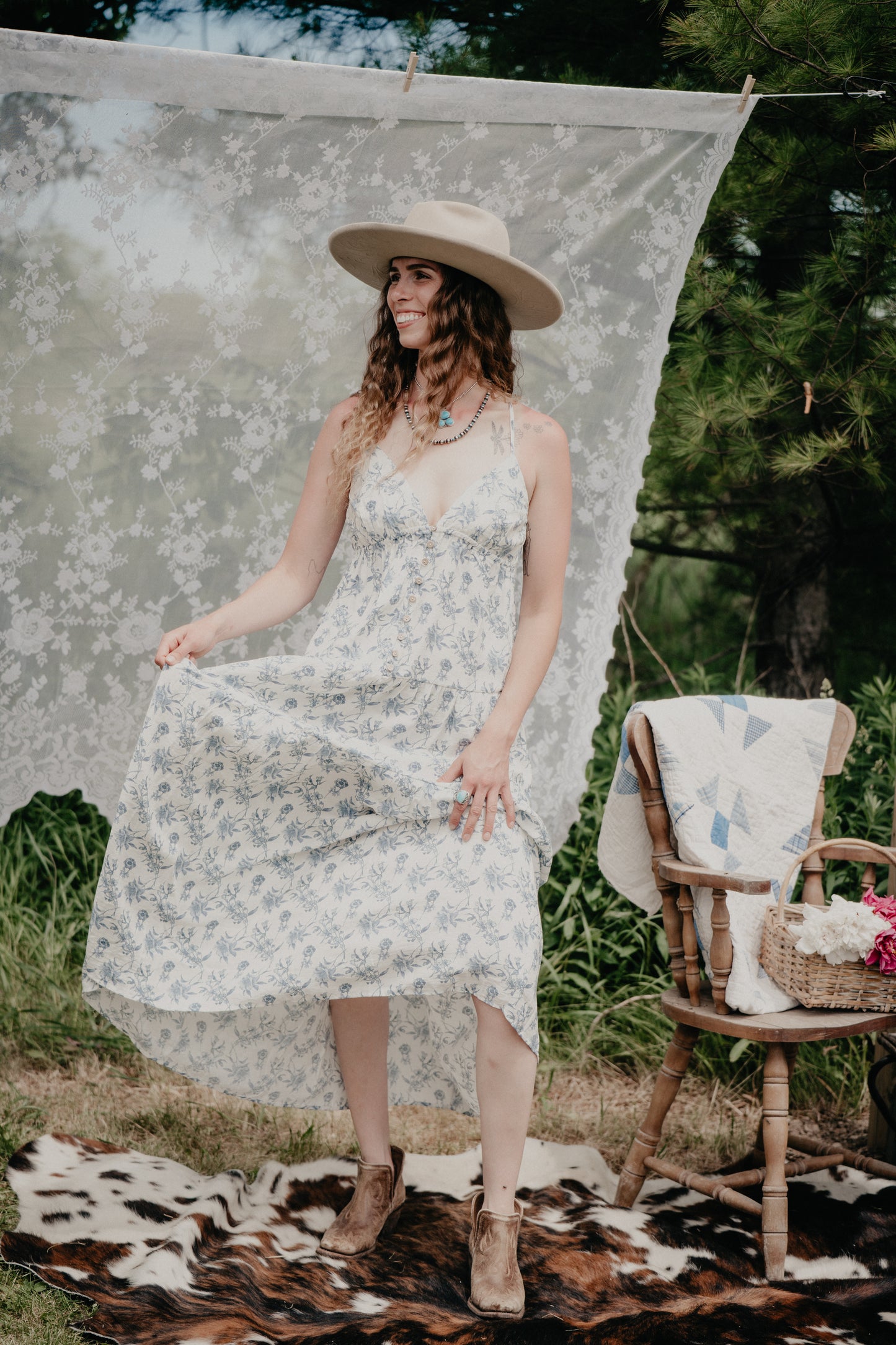 'Posie' V-neck Sleeveless Maxi Dress (S-L)