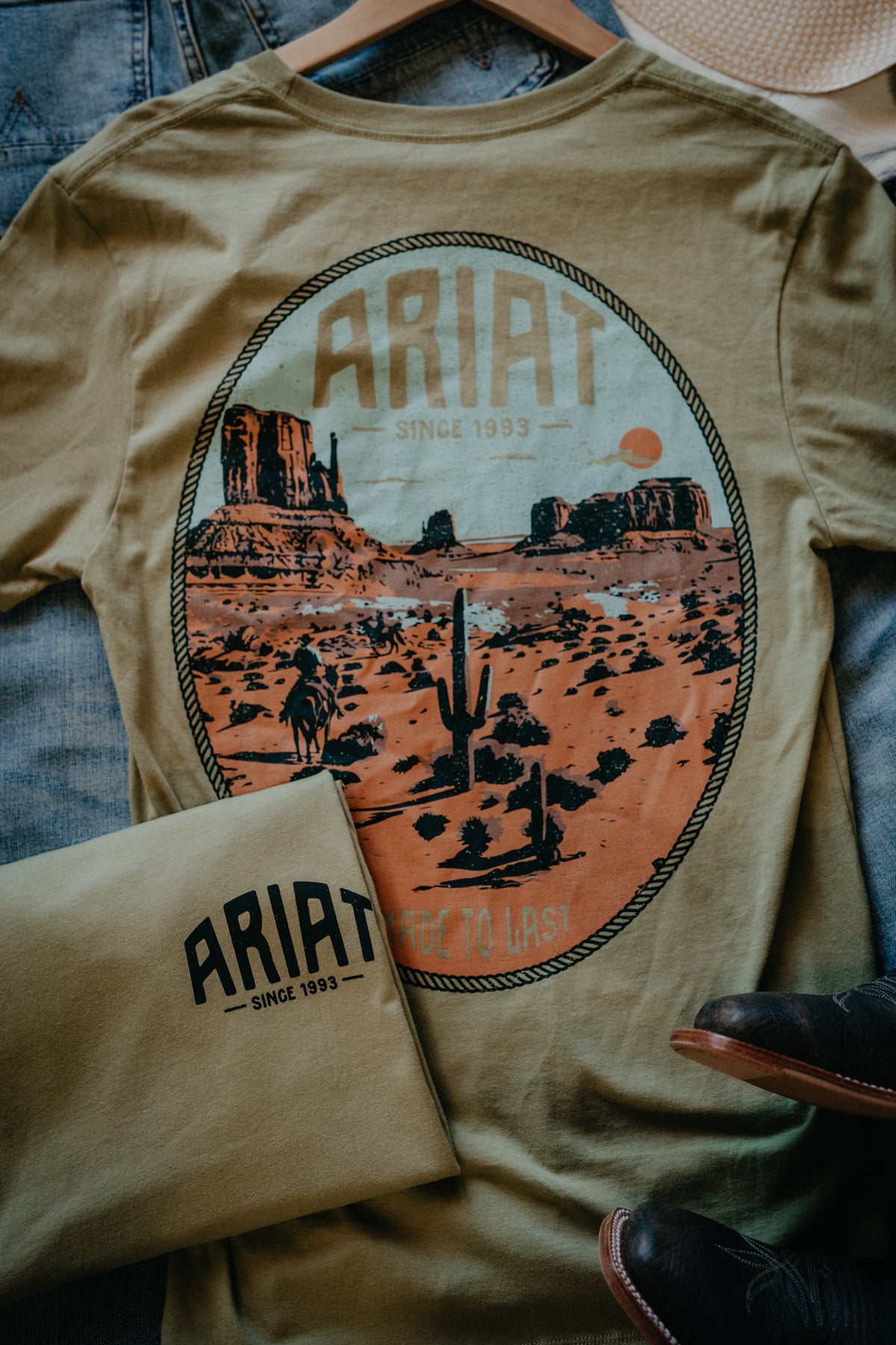 'Leroy' Men's Ariat Green Desert Scene T-Shirt (S - XXL)