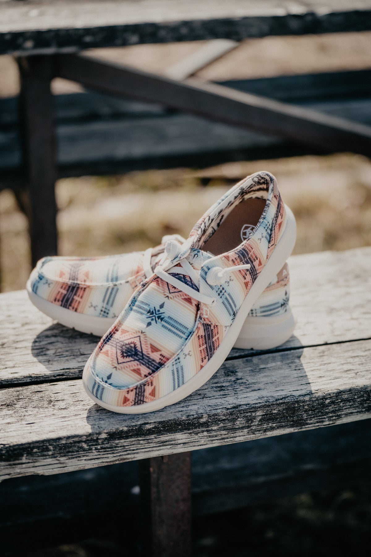 'Southwestern Sunset' Women's Ariat Casual Hilo Shoes (6-9 Only)