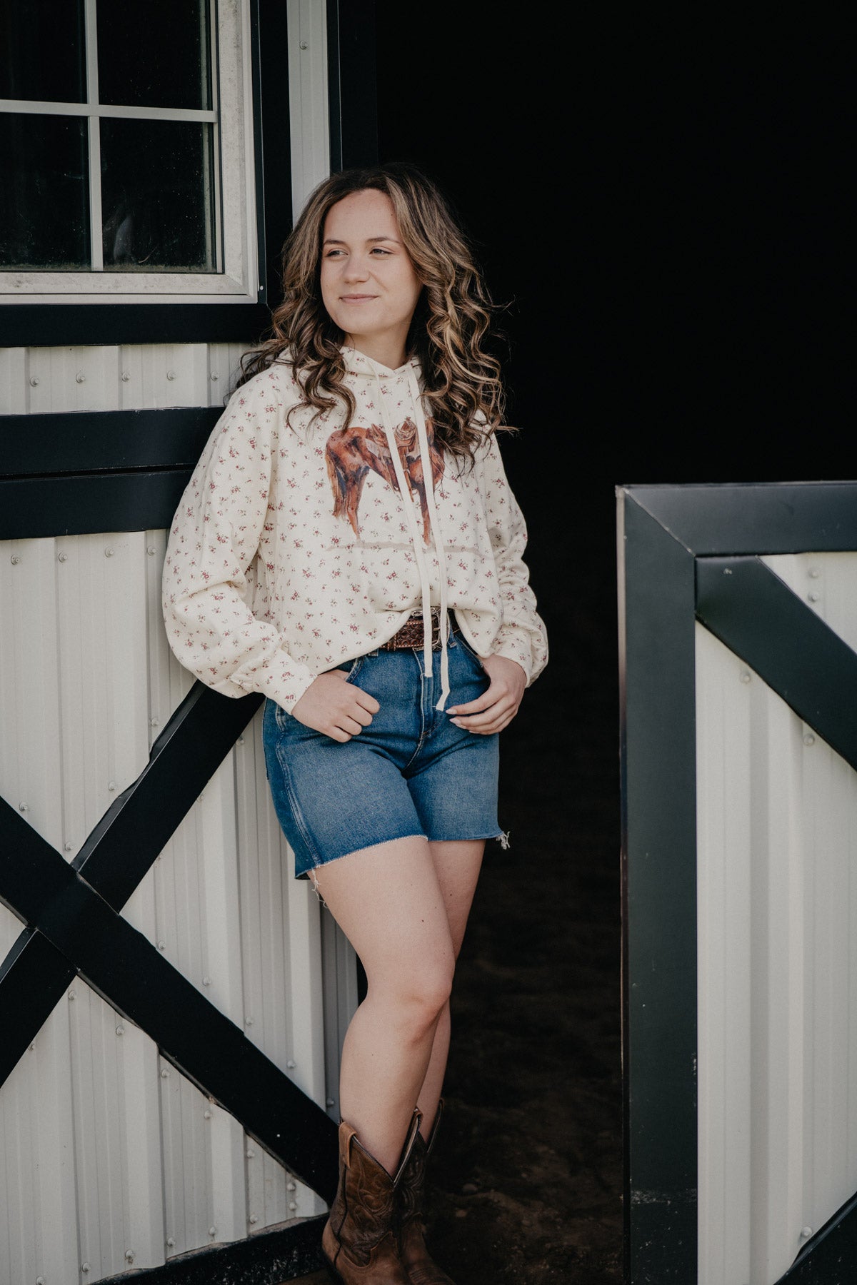 'Flatland' Ranch Horse Floral Hoodie (S-L)