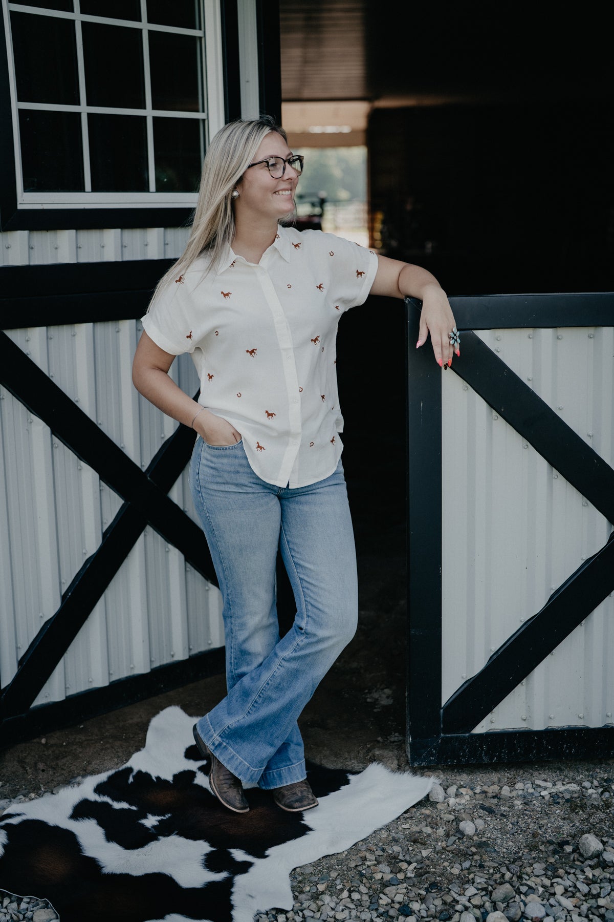 'Bryer' Horse Embroidered Short Sleeve Collared Shirt (2 Colours; S - XXL)