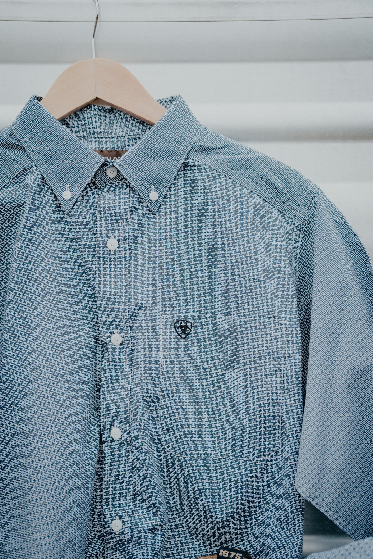'Lester' Men's Blue and White Geometric Button Down by Ariat