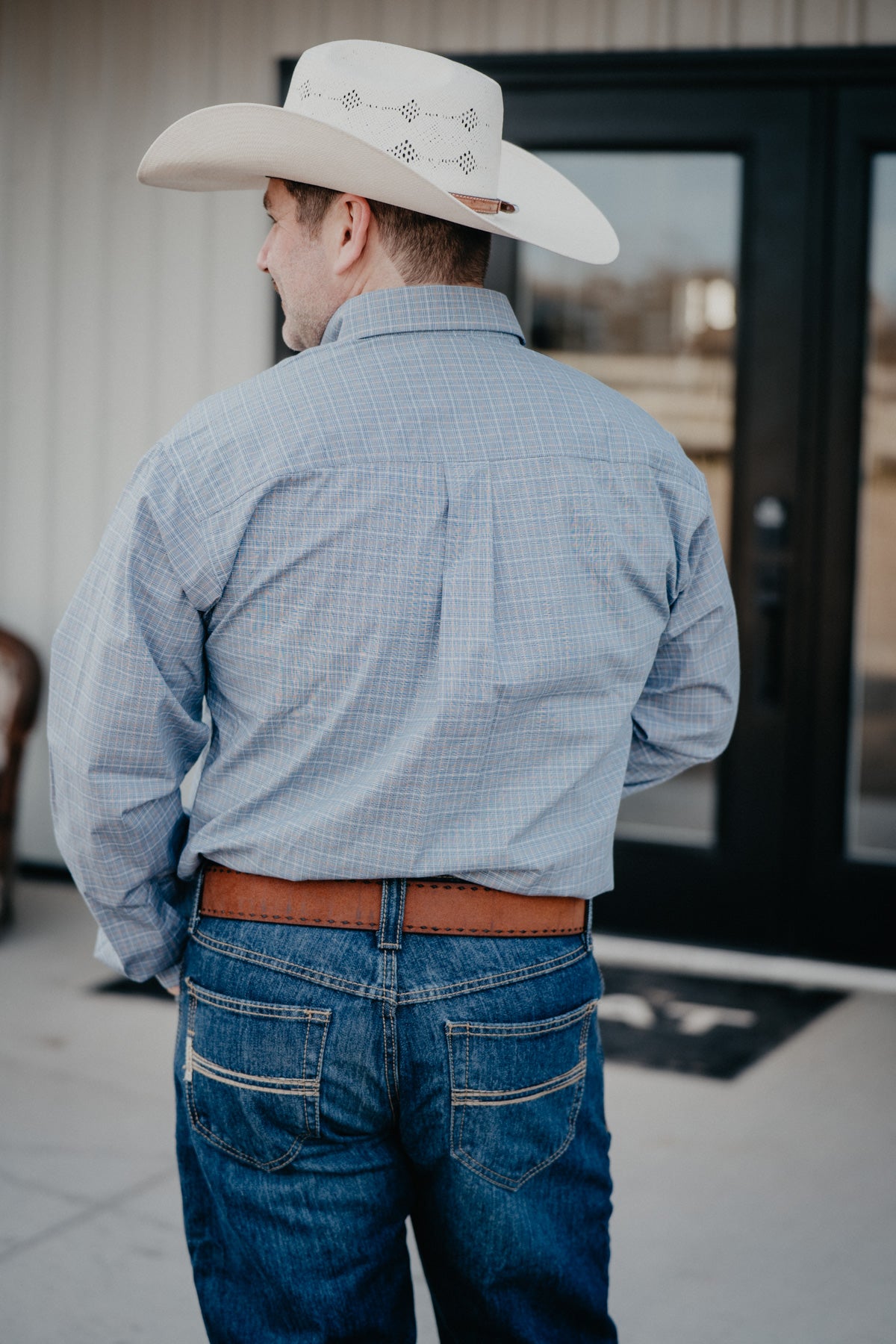 'Barry' Men's Blue Plaid CINCH Classic Fit Button Down (S-XL)