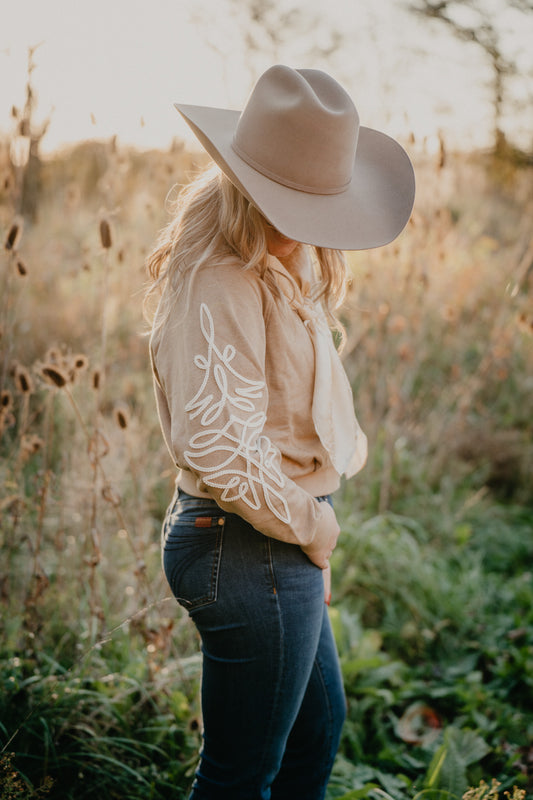 'Juliette' Ariat V Neck Khaki Sweatshirt with Bootstitch Sleeves