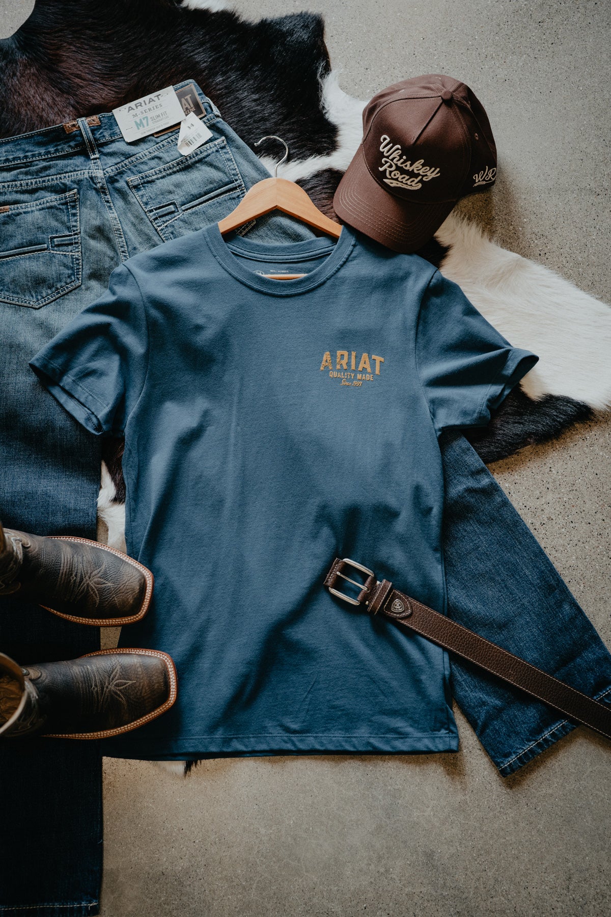 'Quality Wood' Men's Lake Blue T-Shirt by Ariat