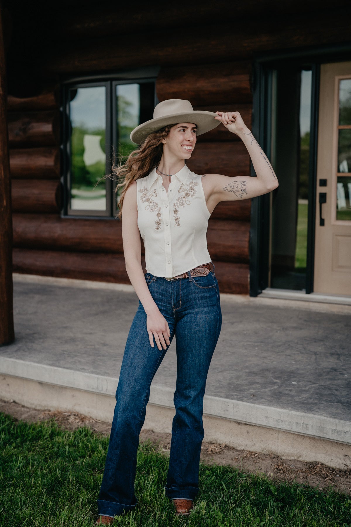 'Sherri' Wrangler Women's Sleeveless Horse Snap Top (XS-XL)