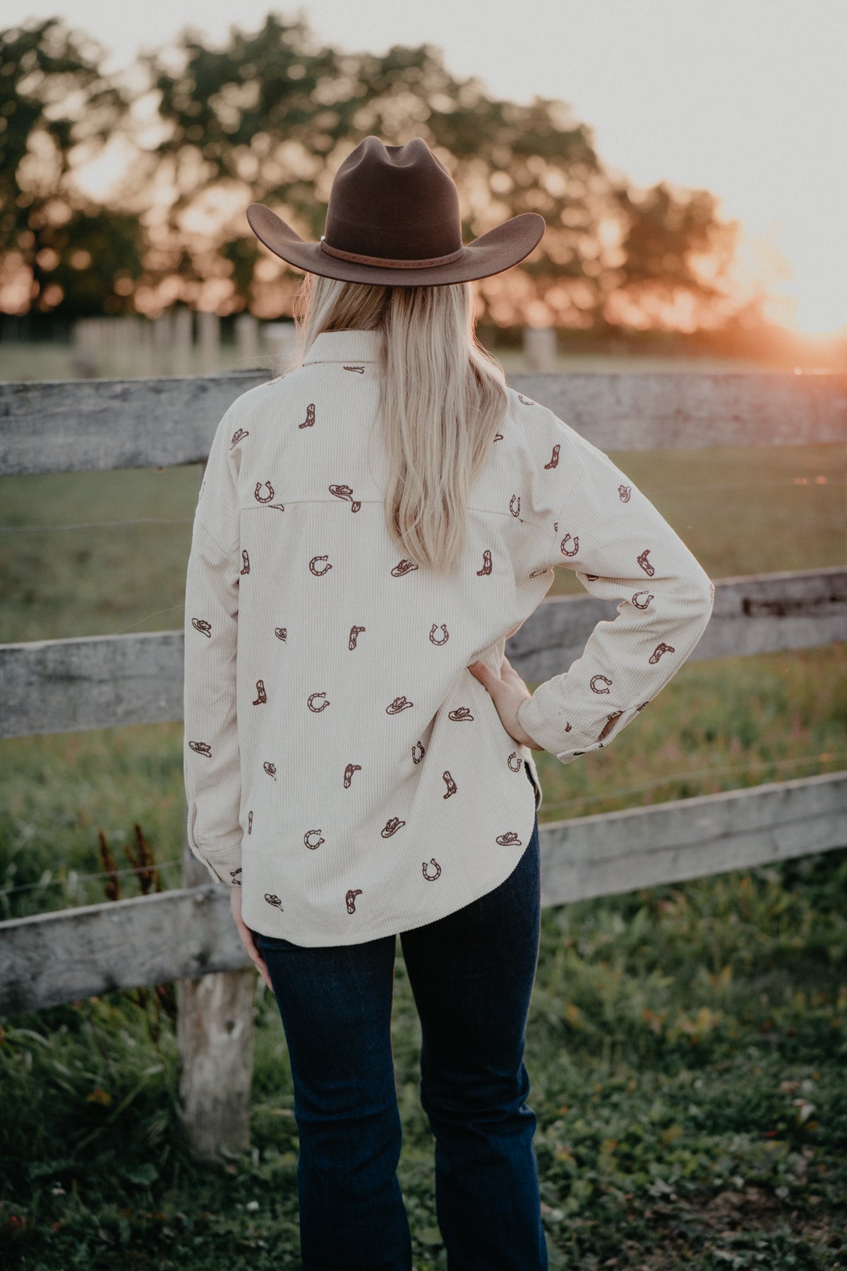 'Laine' Western Motif Embroidered Corduroy Shirt Jacket (2 Colours)