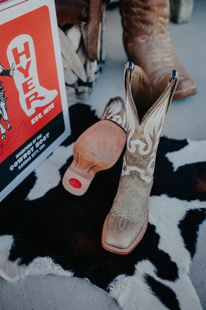 13" 'Augusta' Tan Hyer Women's Cowboy Boots (Sizes 6-11/ B & C Widths)