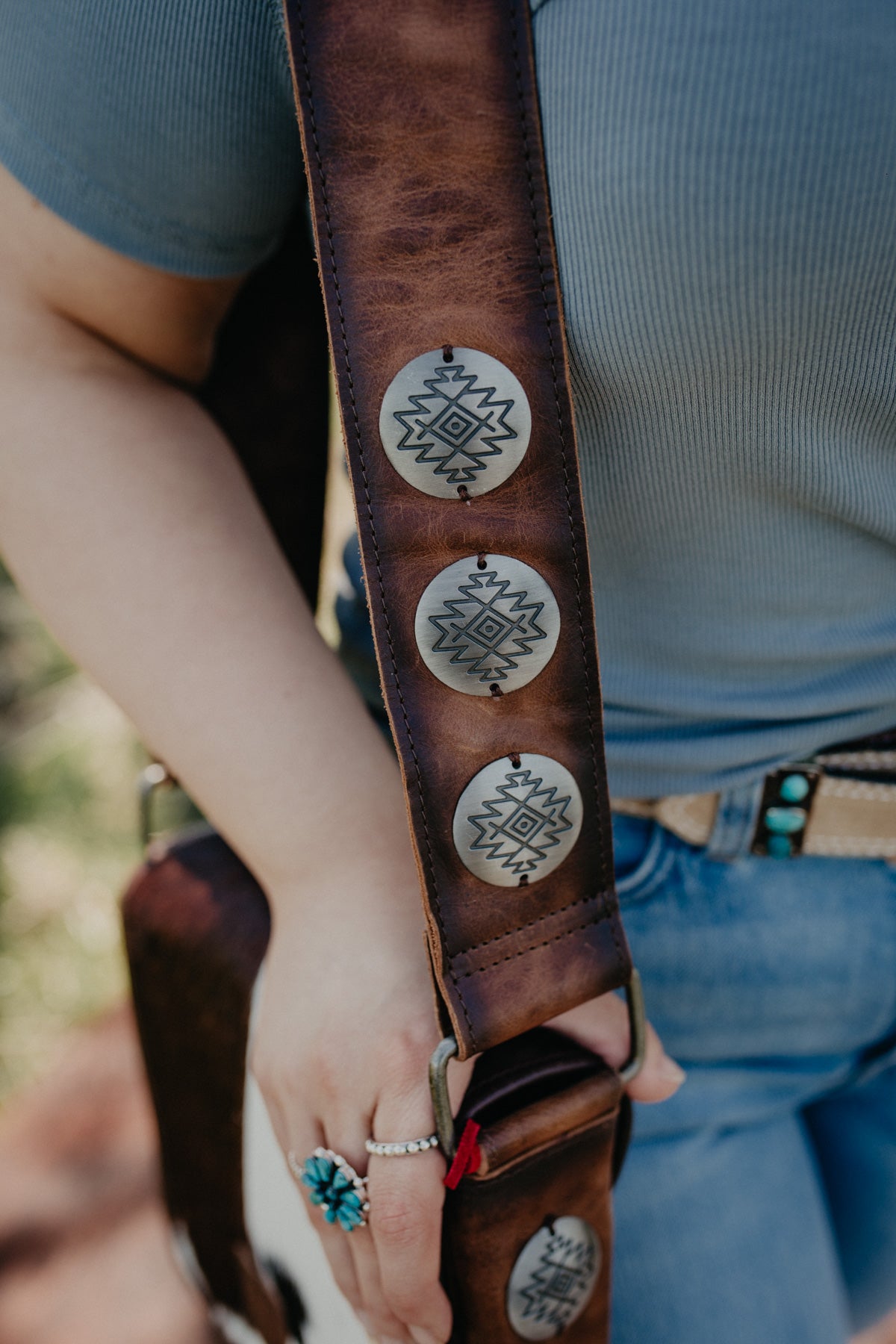 Vaquero Concho Della Crossbody Cowhide STS33895