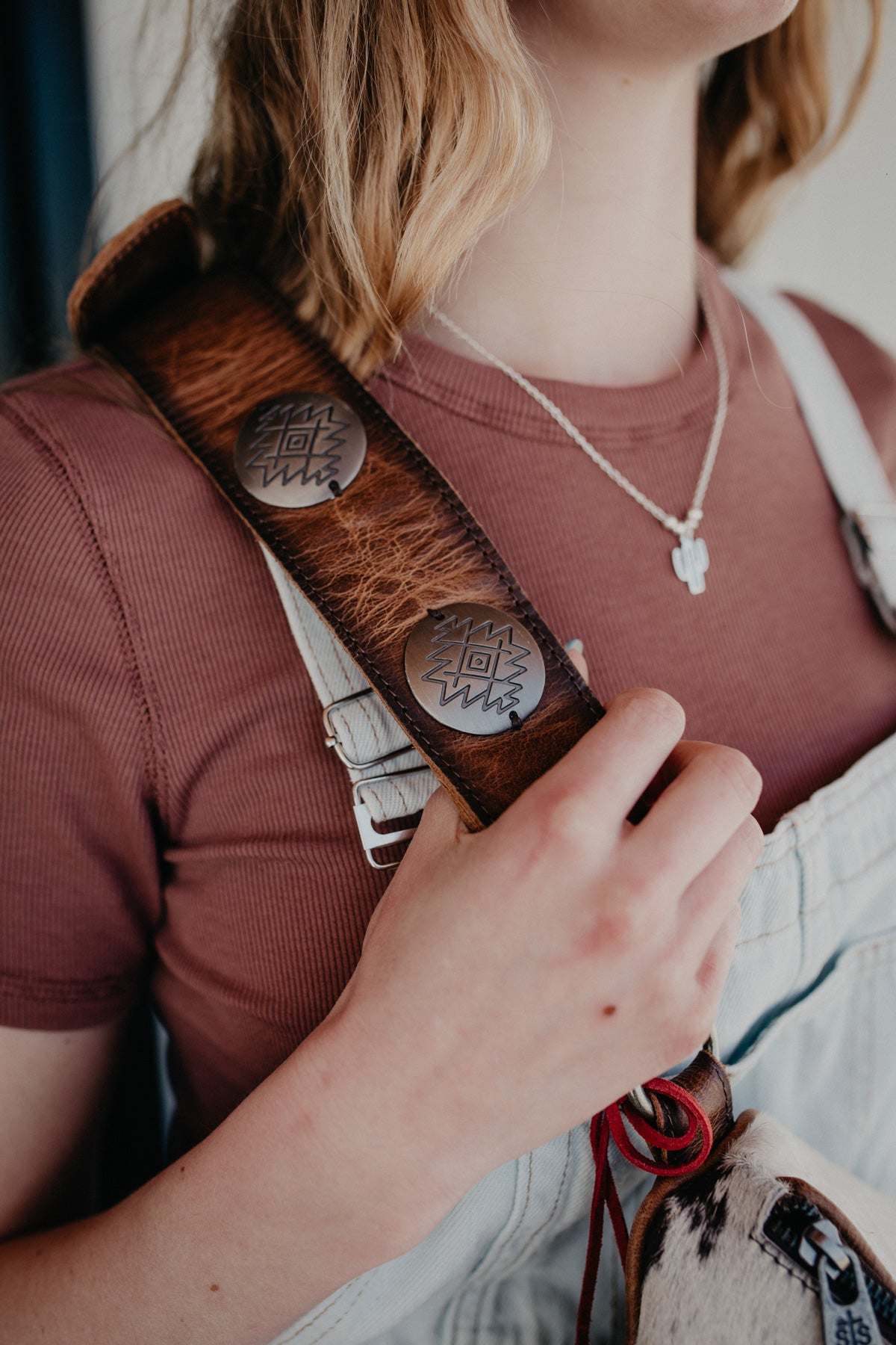 Vaquero Concho Sachi Sling Cowhide STS33892