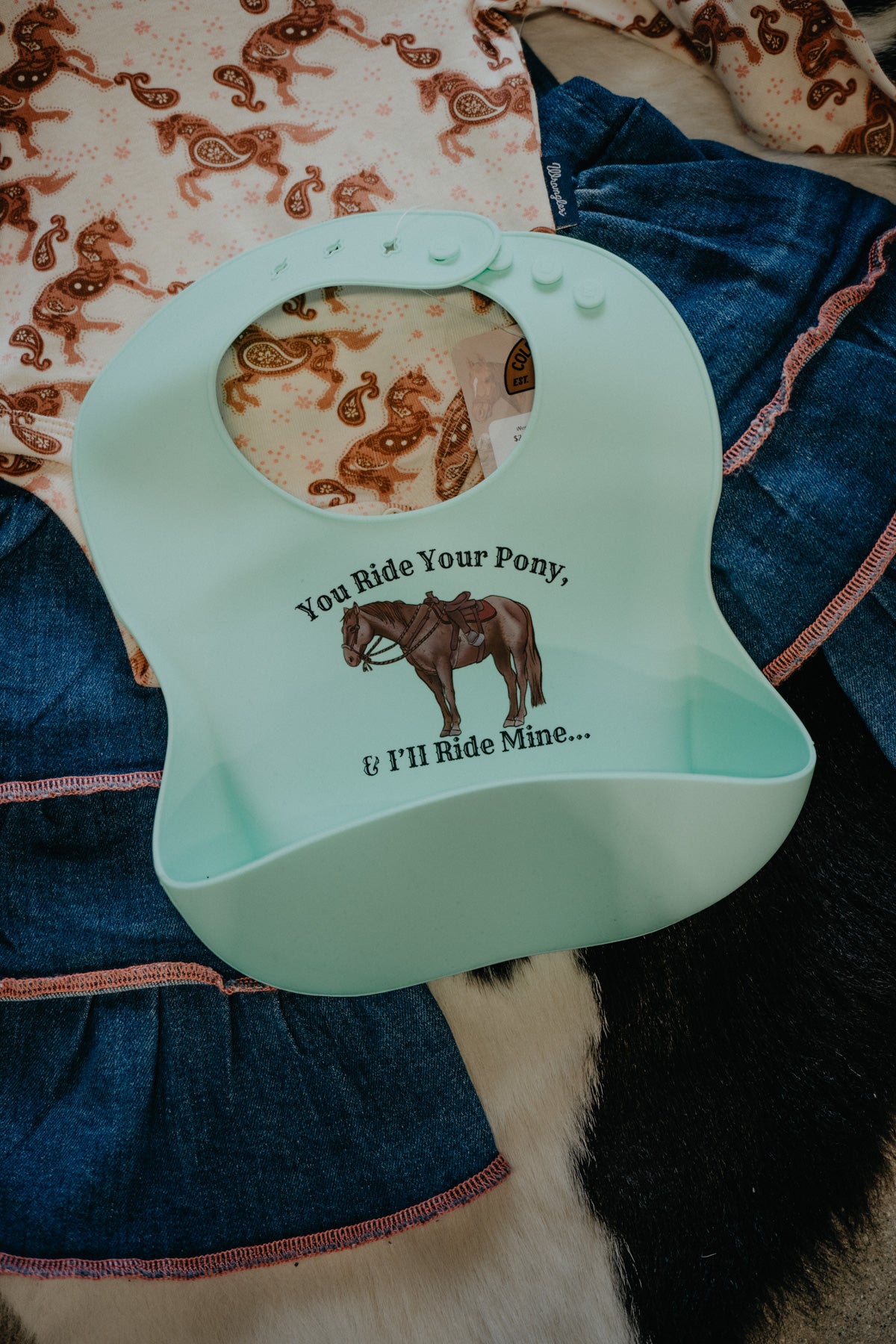 Western Printed Silicone Bib (Two Styles/ 6 Colours)