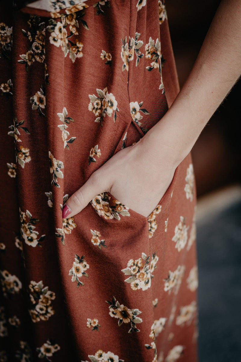 'Martine' Vintage Floral Printed V-Neck Dress (S-L)