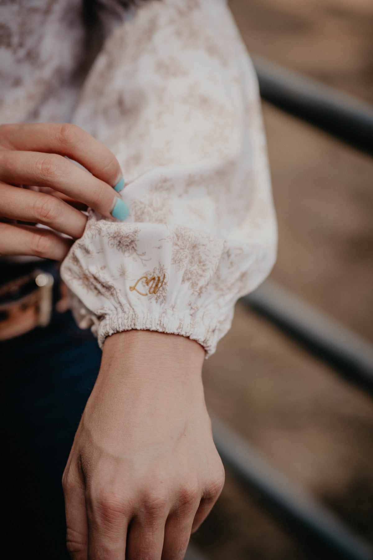 'Lainee' Ivory/Tan Floral Puff Sleeve Blouse by Wrangler