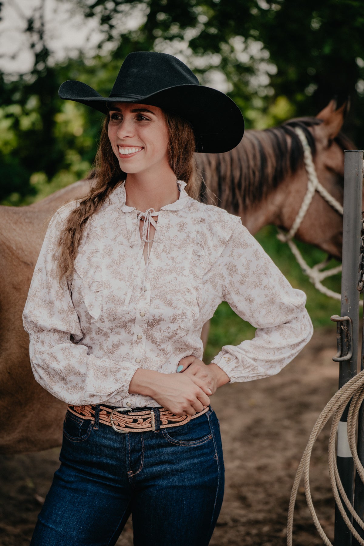 'Lainee' Ivory/Tan Floral Puff Sleeve Blouse by Wrangler