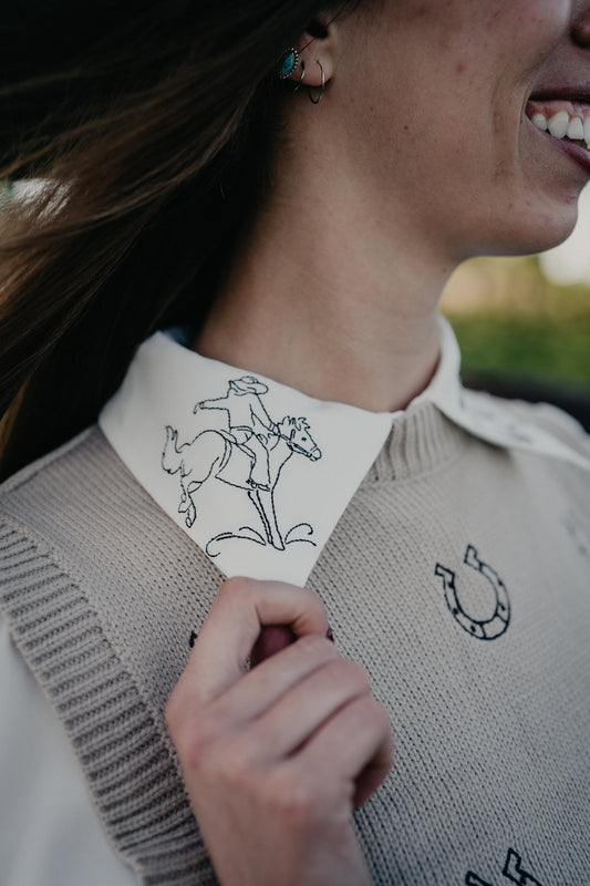 'Ivory' Women's White Horse Embroidered Collar Blouse
