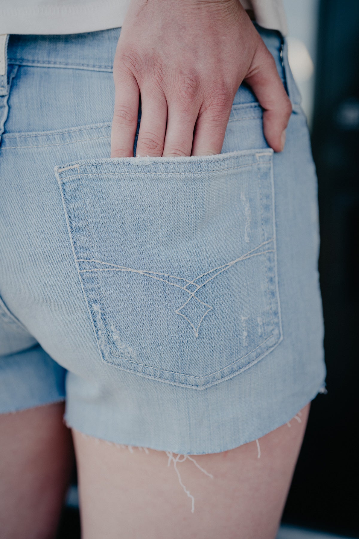 'Glenda' Perfect Rise 3" Shorts by Ariat (24-34)