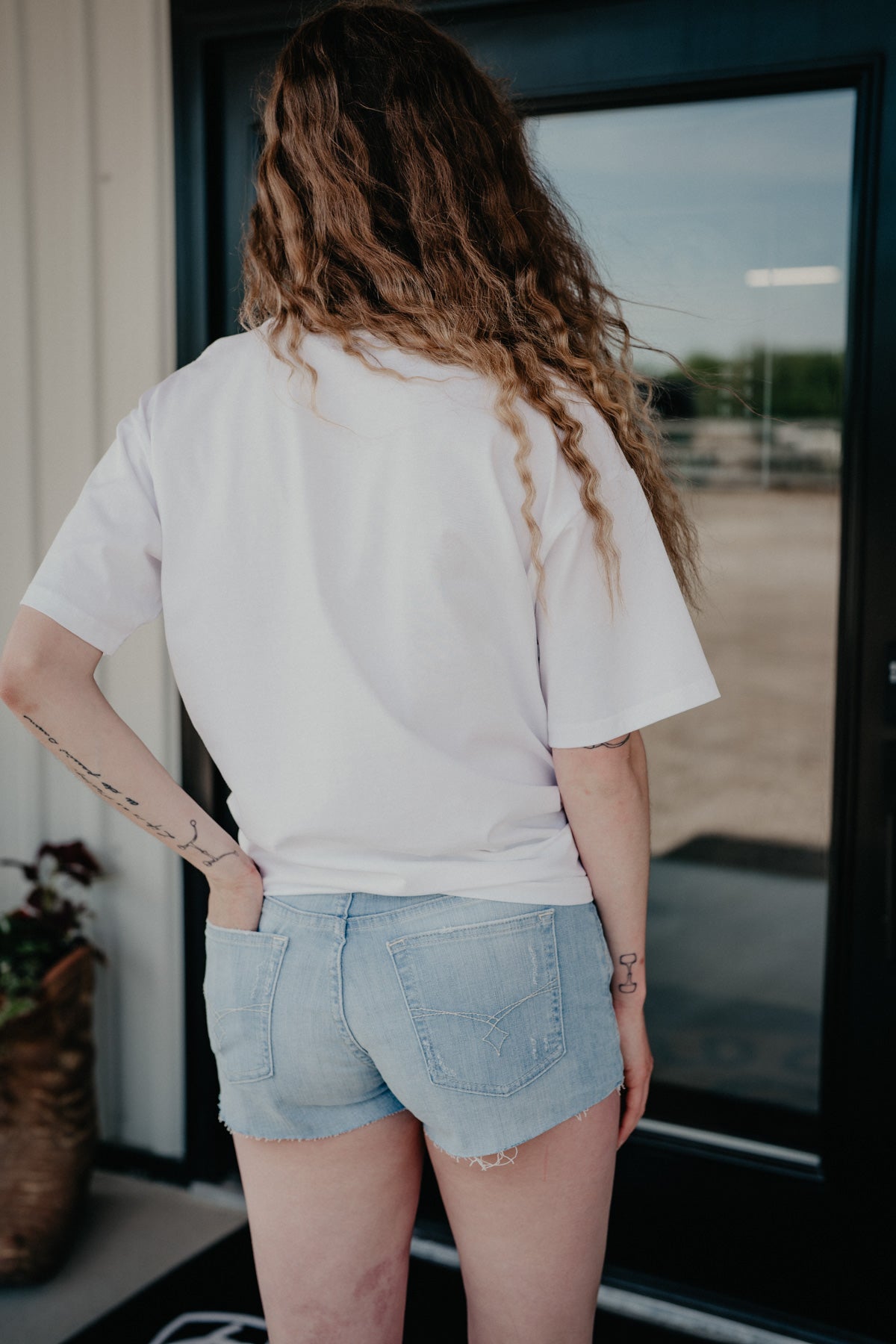 'Rounders' Women's Wrangler Oversized White Tee (XS-XXL)