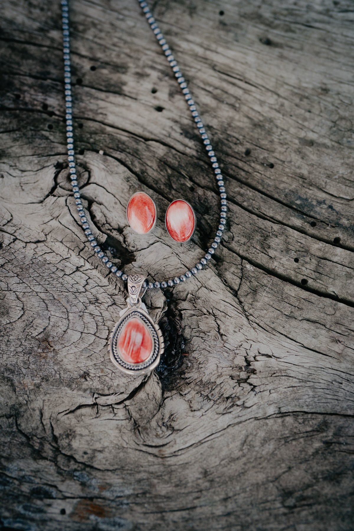 Genuine Sterling Silver & Shiny Oyster Earring and Pendant Set
