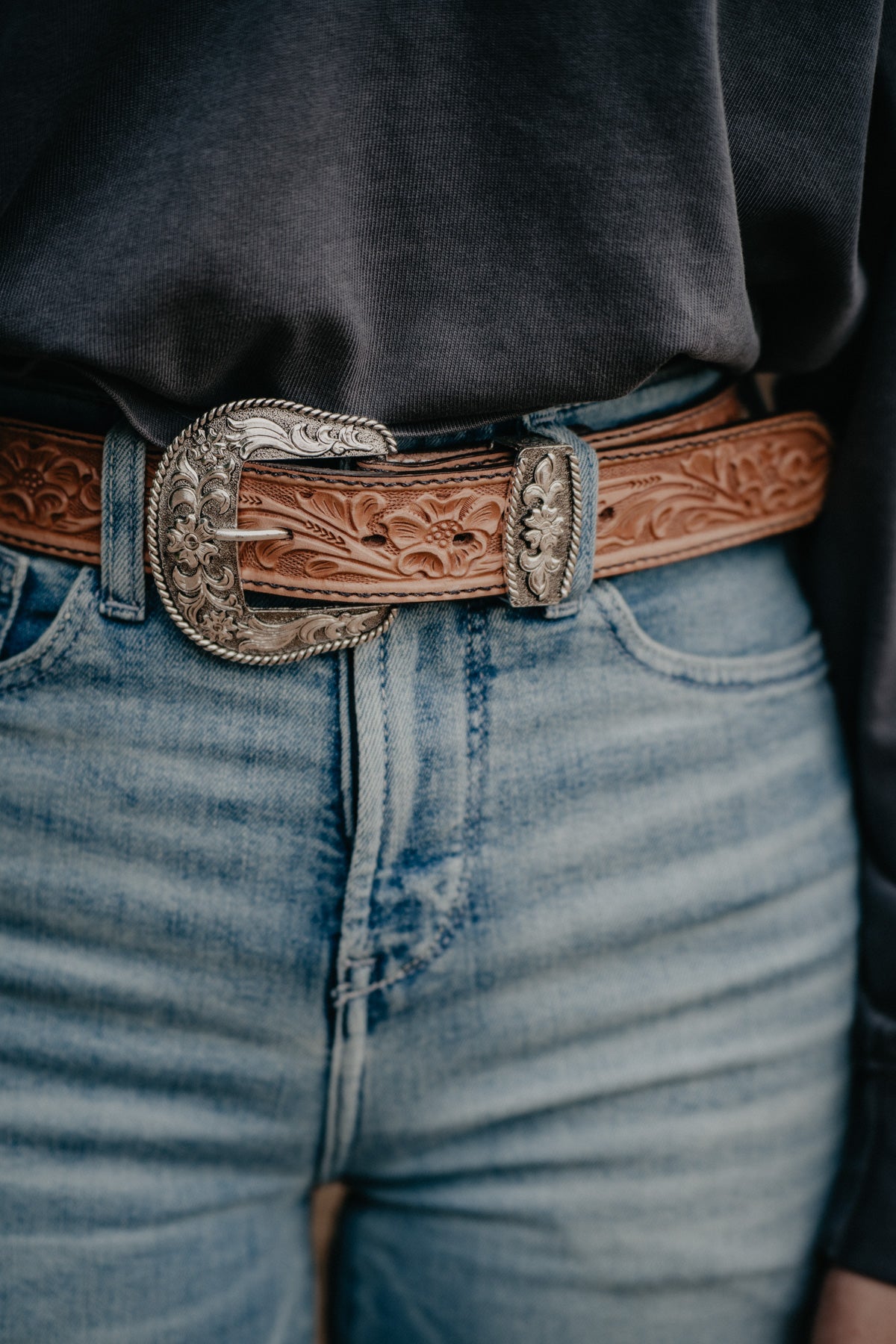 Pecan Vintage Floral Tooled Belt