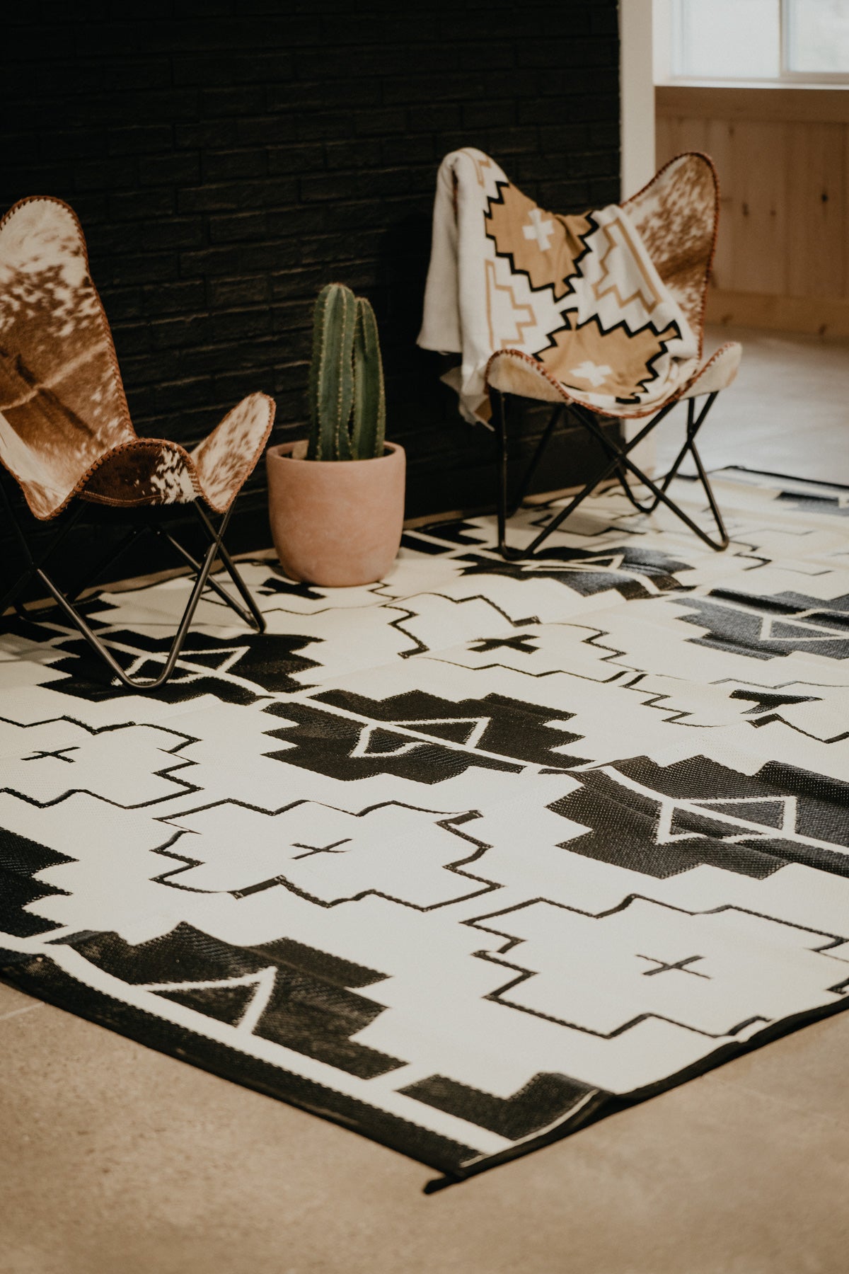 9X12' Outdoor Reversable Ranch Rug by Western Grande (Two Colours)