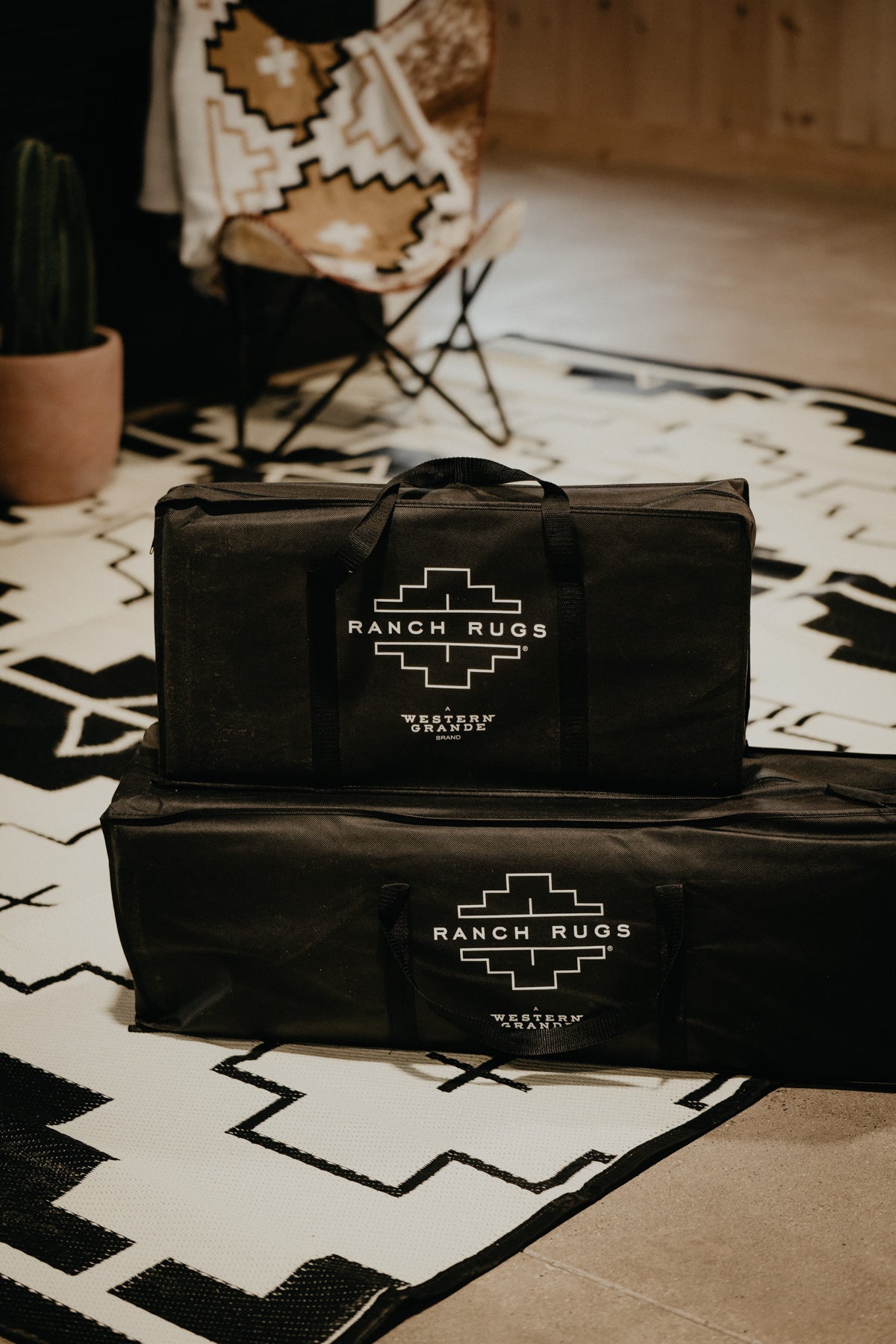 9X12' Outdoor Reversable Ranch Rug by Western Grande (Two Colours)