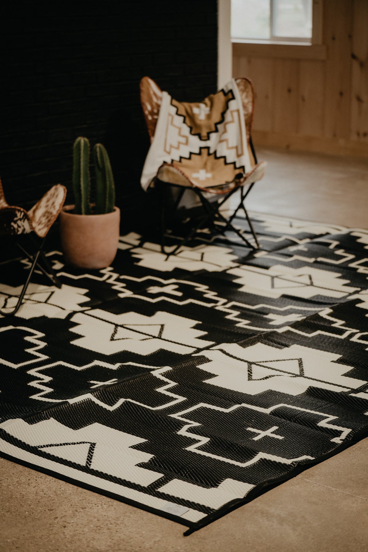 9X12' Outdoor Reversable Ranch Rug by Western Grande (Two Colours)