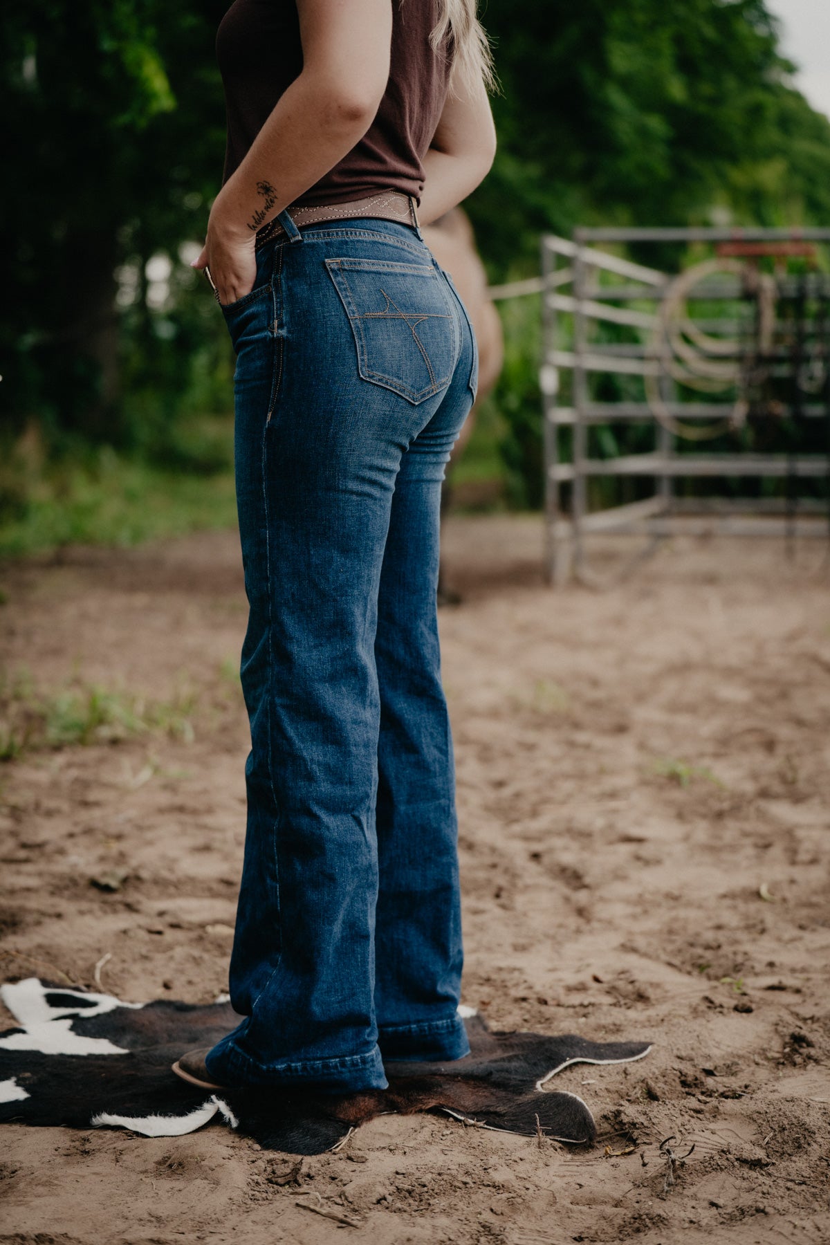 'Scarlett' Dark Wash Perfect Rise 'Flipside' Wide Leg Jean by Ariat