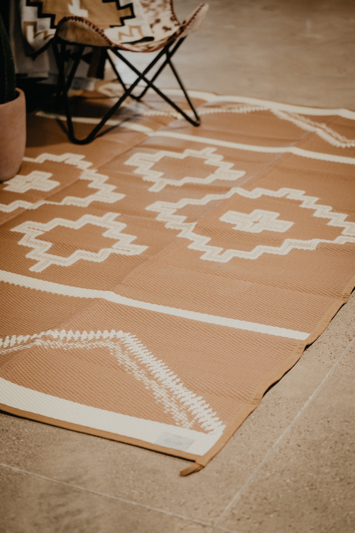 6x9' Outdoor Reversable Ranch Rug by Western Grande (Two Colours)