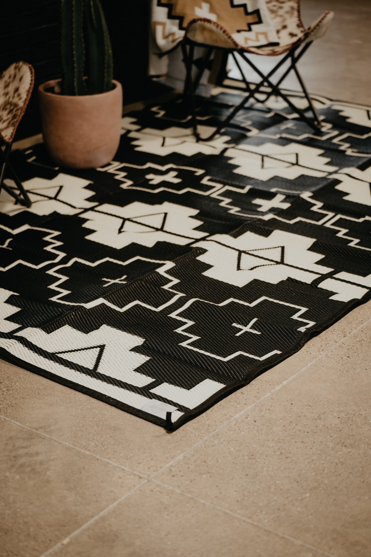 6x9' Outdoor Reversable Ranch Rug by Western Grande (Two Colours)