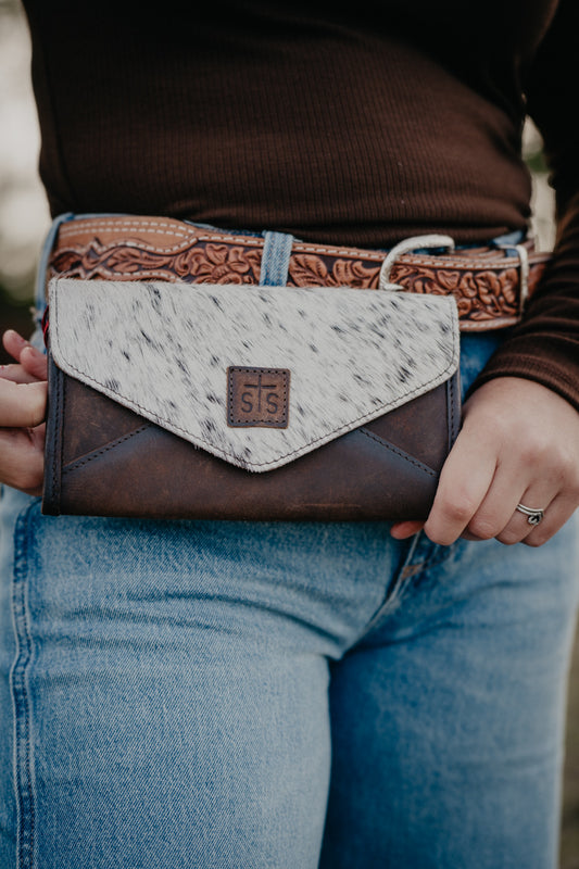 'Style' Cowhide Wallet by STS Ranchwear 5