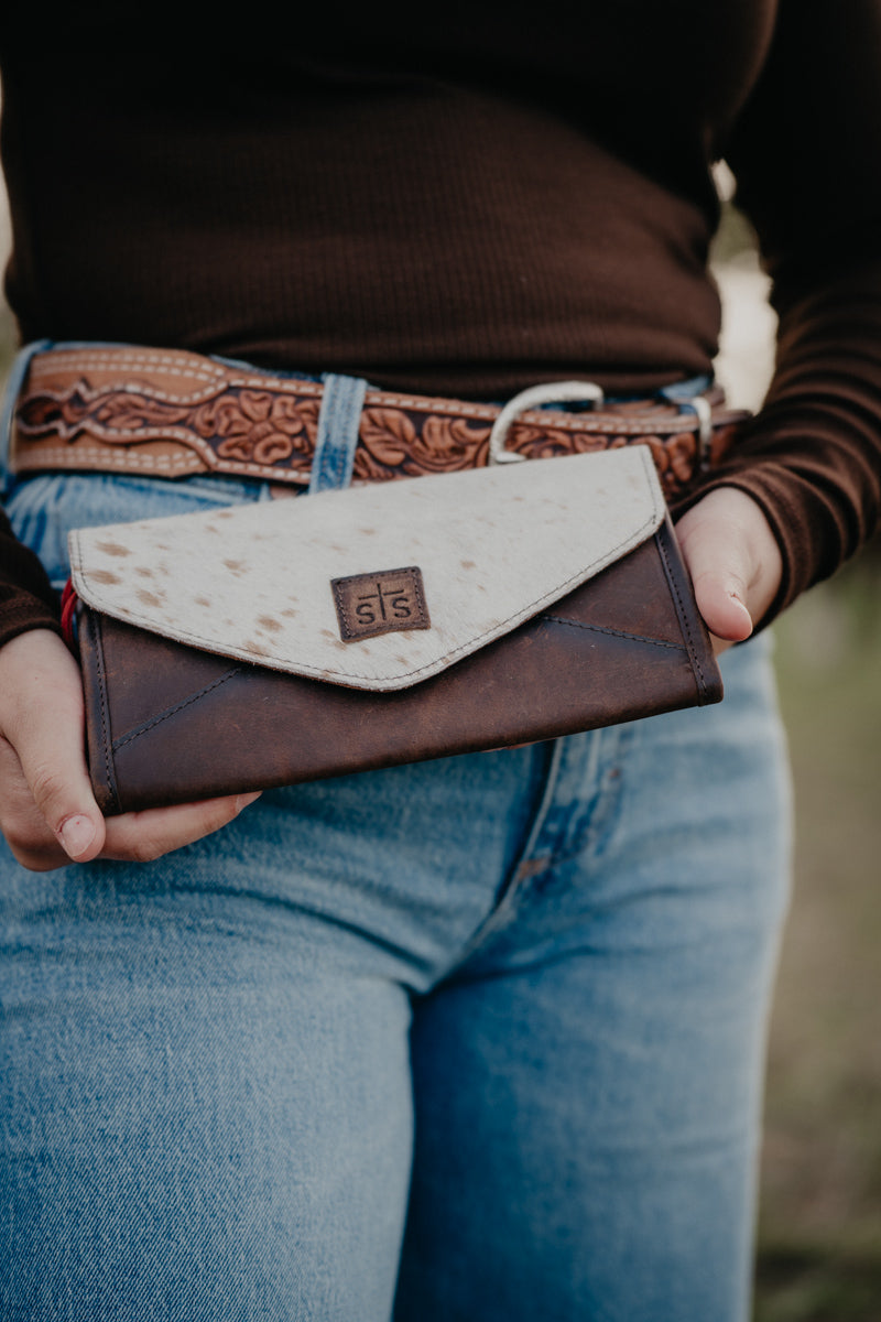 'Style' Cowhide Wallet by STS Ranchwear 1