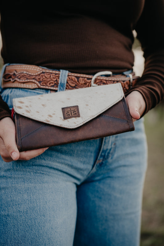 'Style' Cowhide Wallet by STS Ranchwear 1
