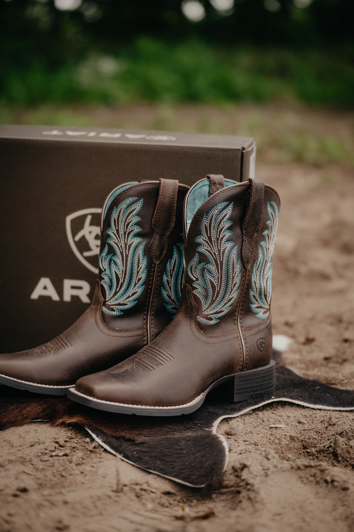 'Round Up Filly' Women's Boots in Dark Cocoa by Ariat
