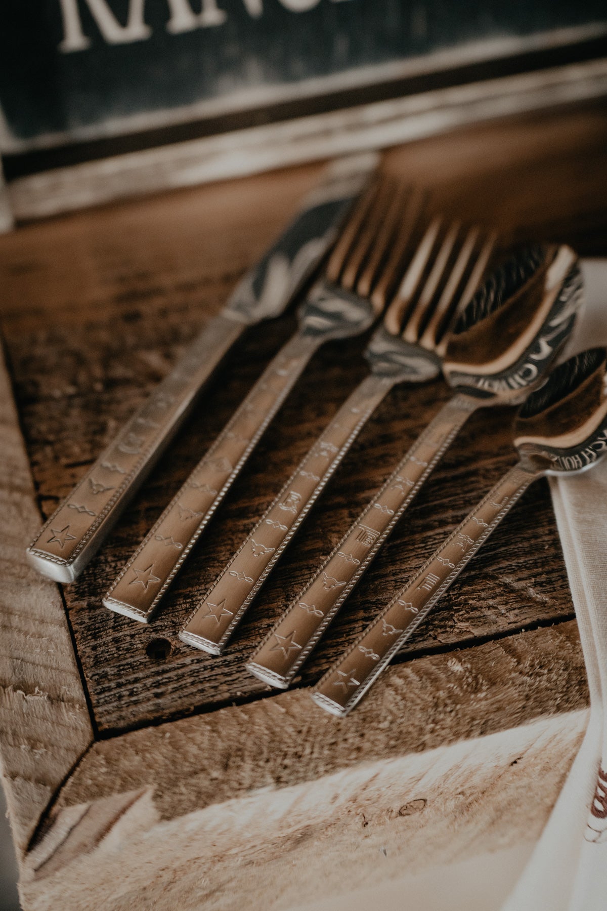 Western Flatware Set (20 Pc)