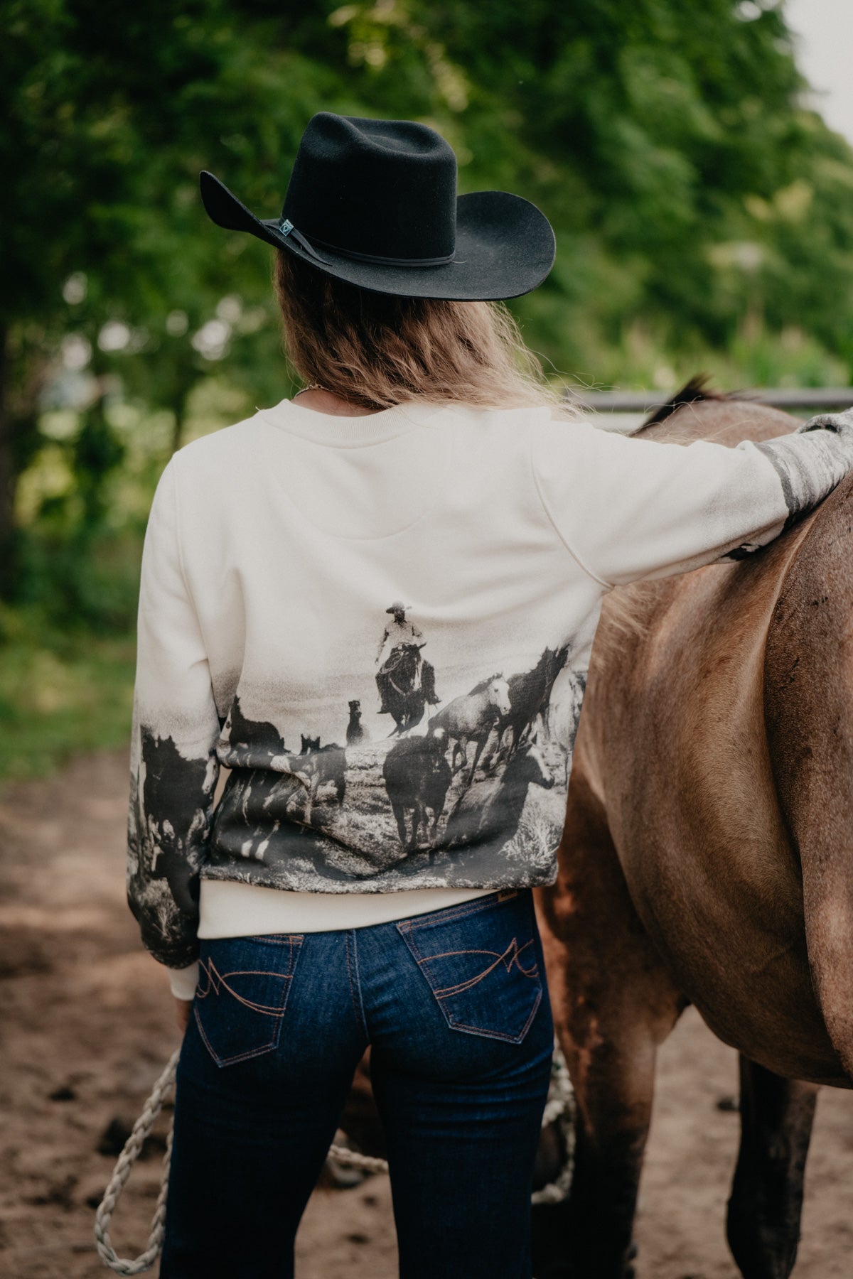'Old West' Woman's Wrangler Ivory Graphic Pullover (XS-XXL)