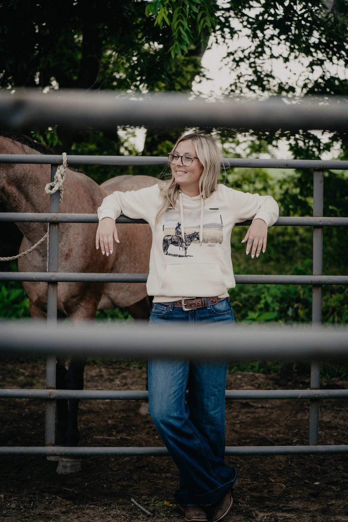 'Wish You Were Here' Women's Ivory Hoodie by Ariat