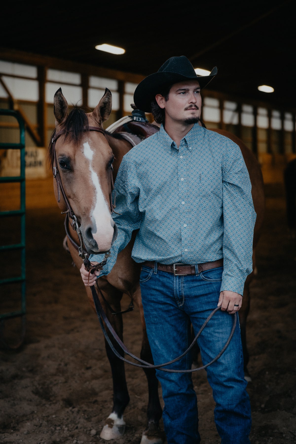 'Hendrix' Men's Blue Modern Fit CINCH Button Down (S-XXL)