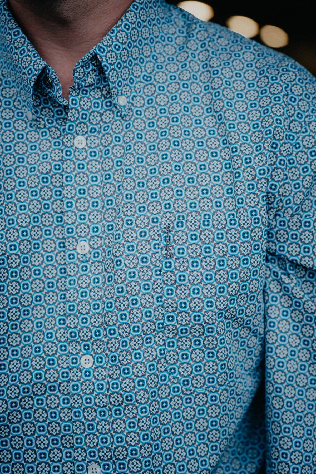 'Hendrix' Men's Blue Modern Fit CINCH Button Down (S-XXL)