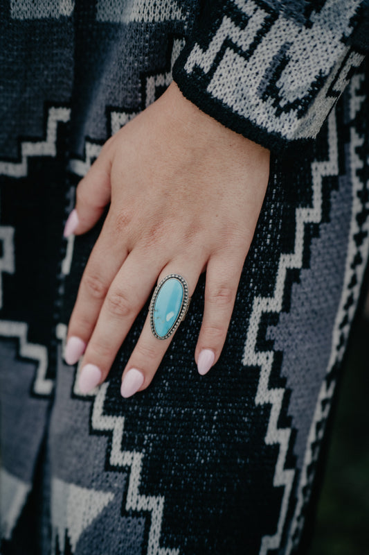 Blue Turquoise Ring with Beaded Boarder and Etched Band (Size 7)
