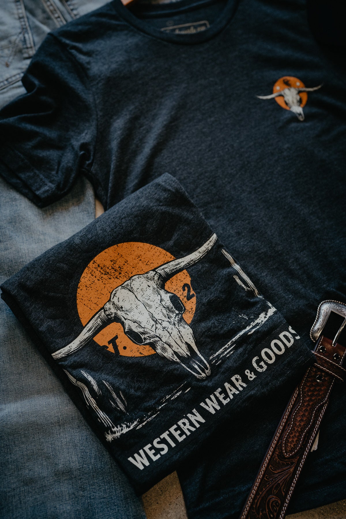 'Sundown at Cold Cactus' CC Exclusive Heather Grey Graphic T (XS - XXL)