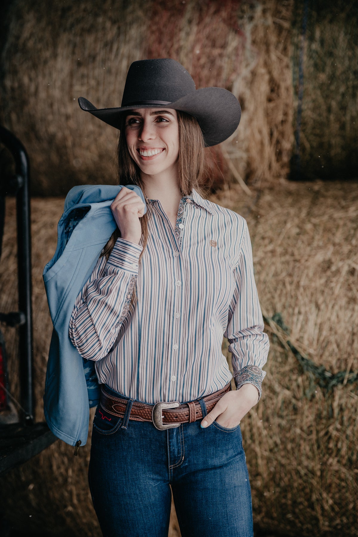 'Teeter' Women's Long Sleeve Stripe CINCH Button Up (2 L ONLY)