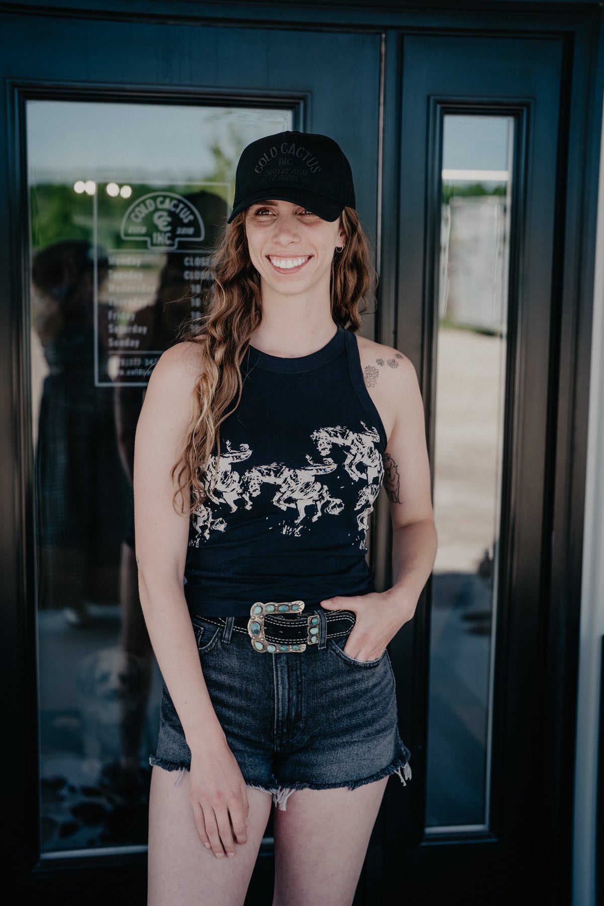 'Wild Horses' Wrangler X Lainey Wilson Women's Black & White Tank (XS-XL)